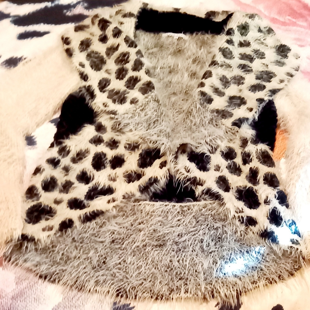 Leopard🐆 Cardi - Picture 2 of 5